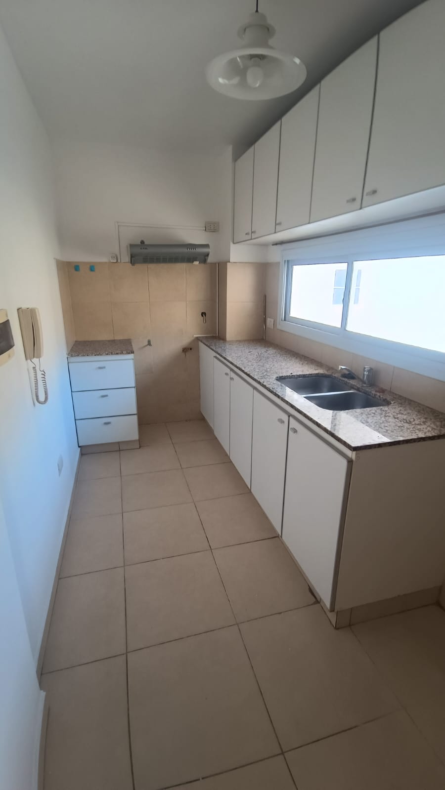 Departamento en venta de 2 dormitorios a 1 cuadra del hospital italiano -  B° General Paz! 